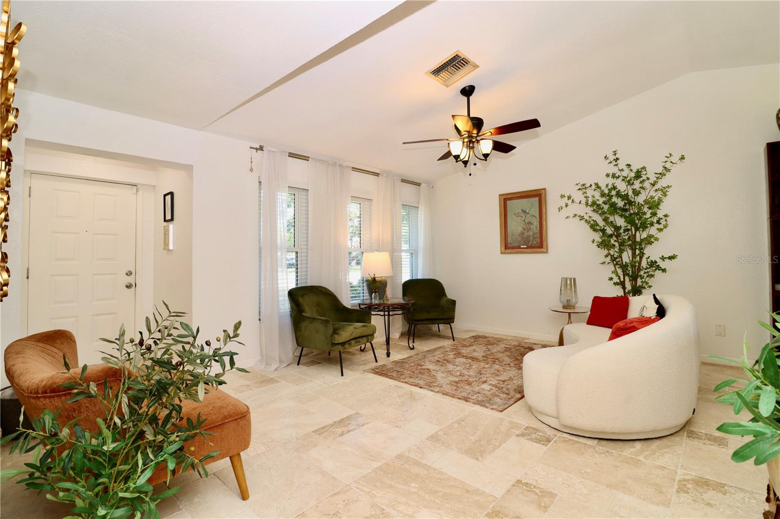 Image 5 of 42 For 9200 Walsingham Road