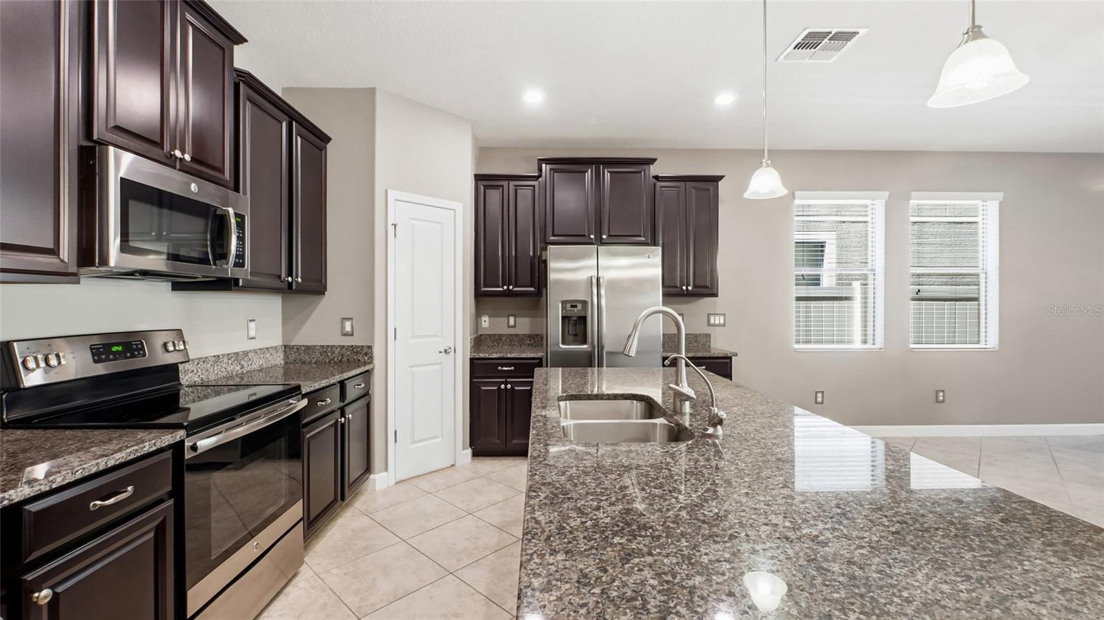 Image 12 of 49 For 28642 Tranquil Lake Circle