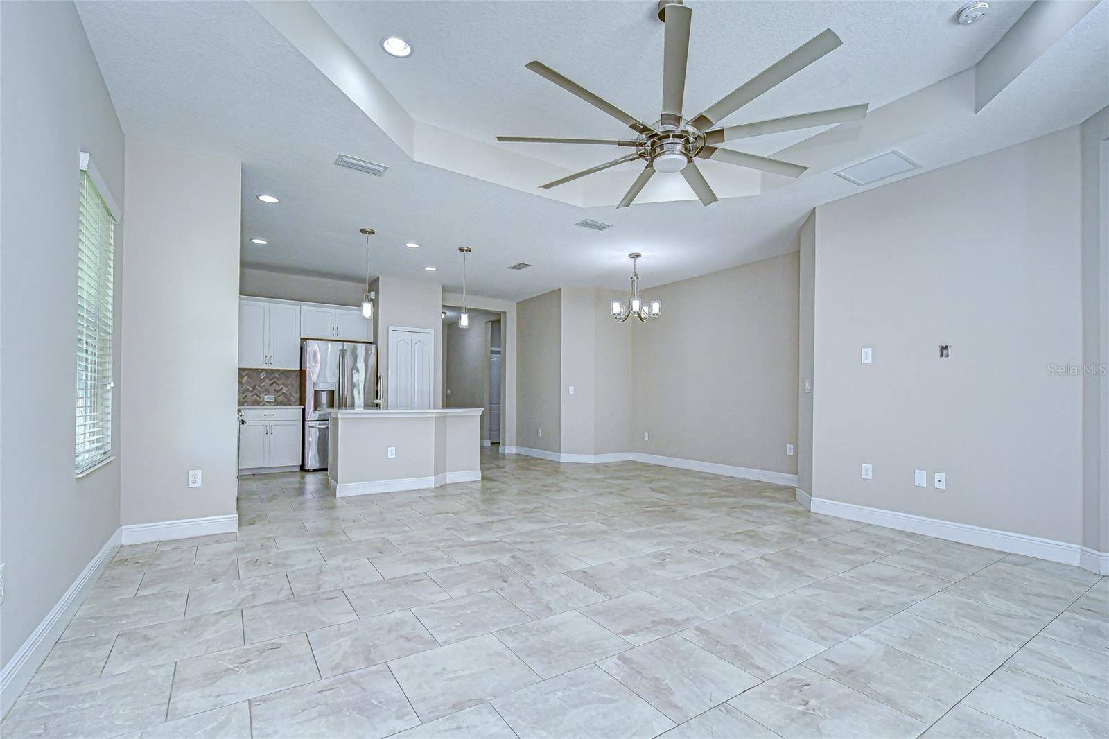 Image 15 of 30 For 13605 Circa Crossing Drive