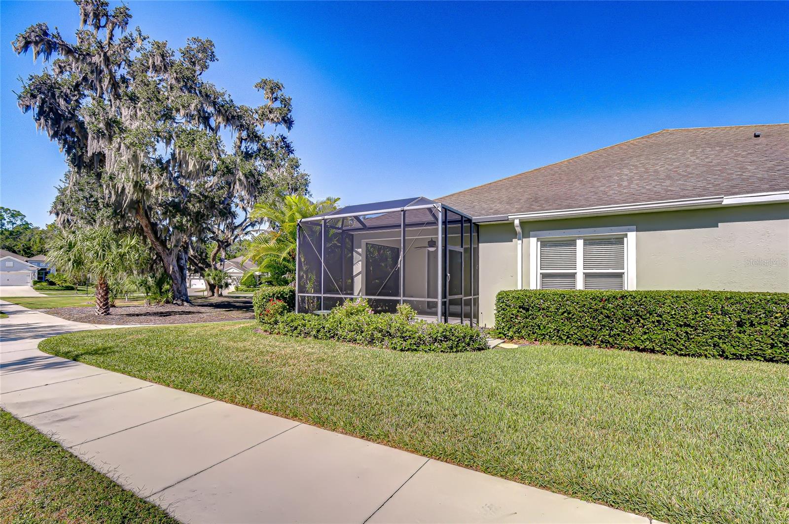 Image 4 of 30 For 13605 Circa Crossing Drive