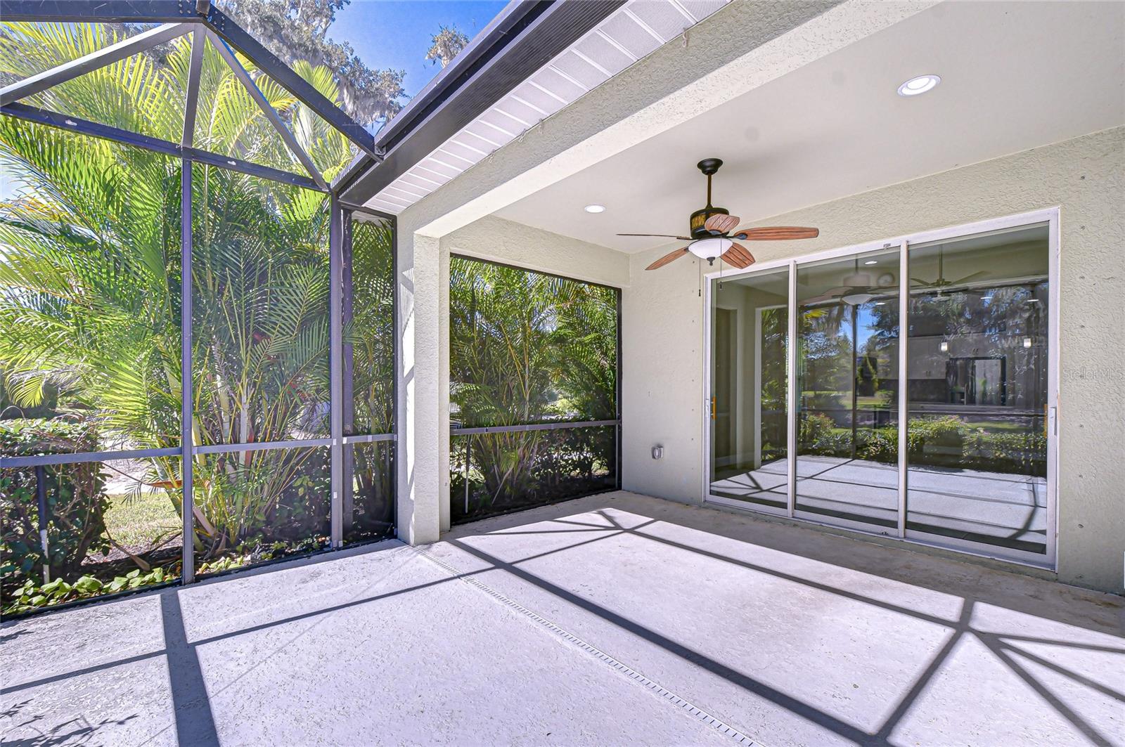 Image 5 of 30 For 13605 Circa Crossing Drive