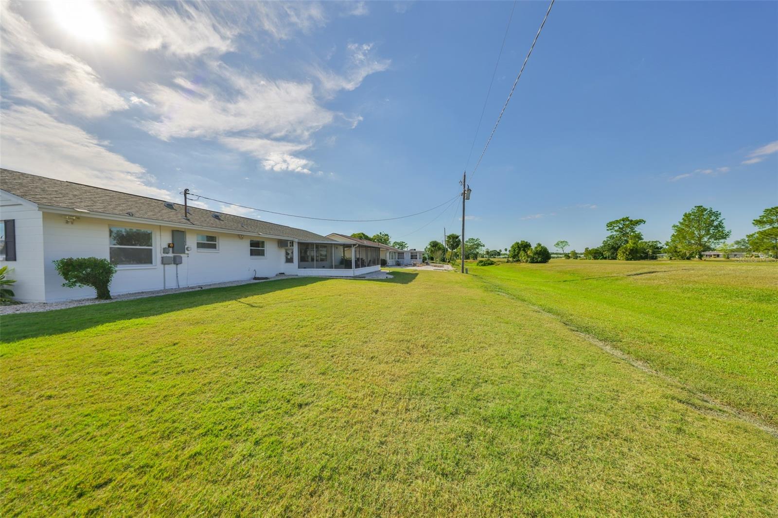 Image 35 of 39 For 611 Fox Hills Drive