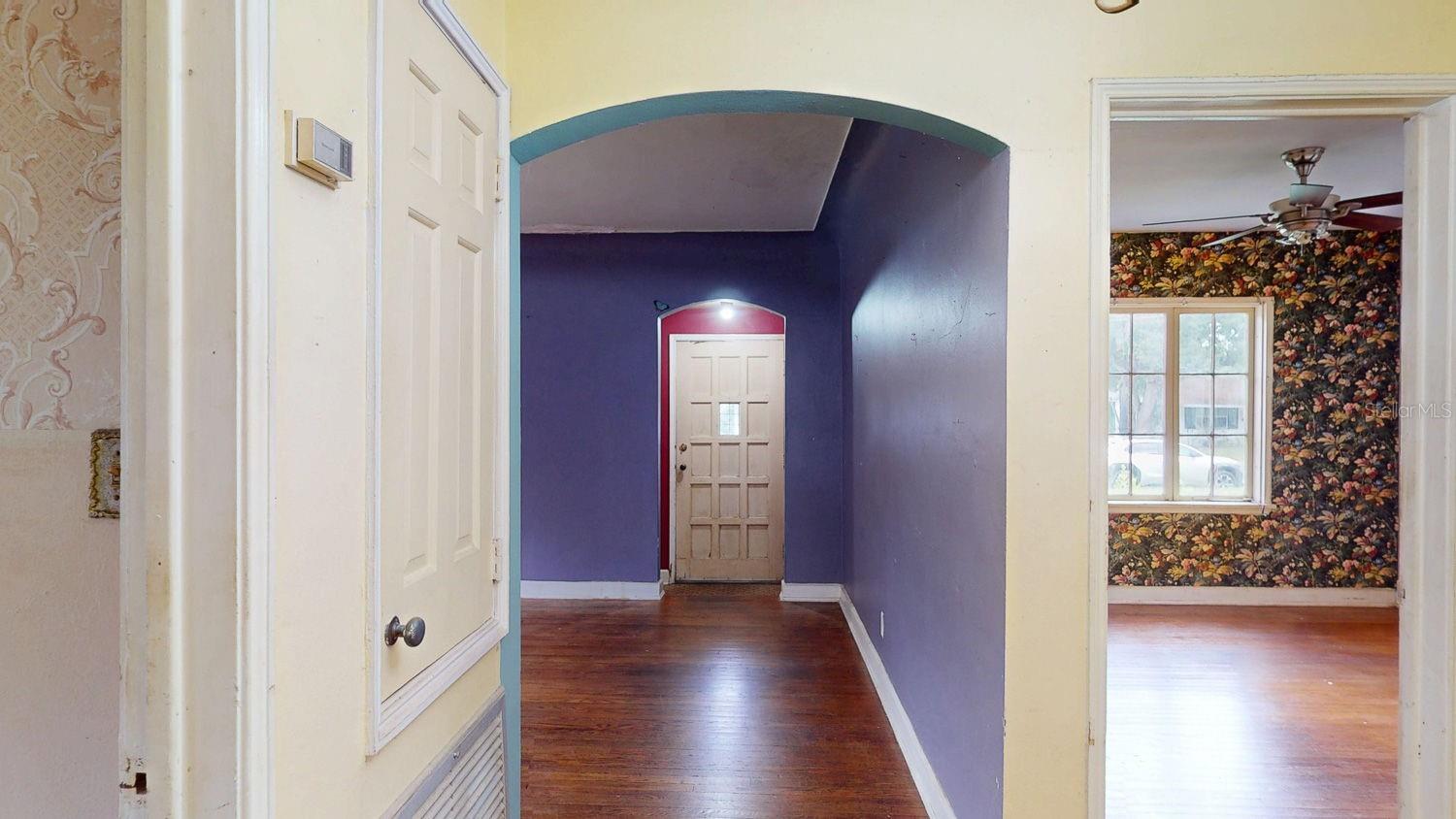 Image 16 of 79 For 834 53rd Avenue N