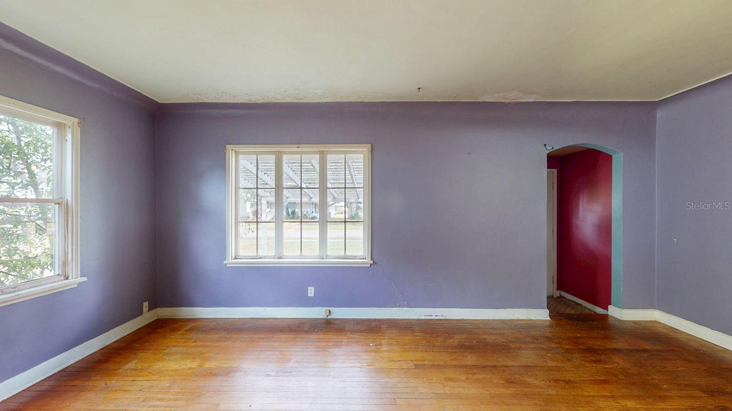 Image 19 of 79 For 834 53rd Avenue N