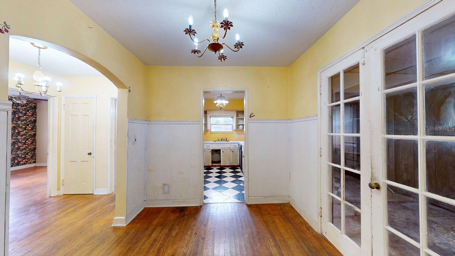 Image 40 of 79 For 834 53rd Avenue N