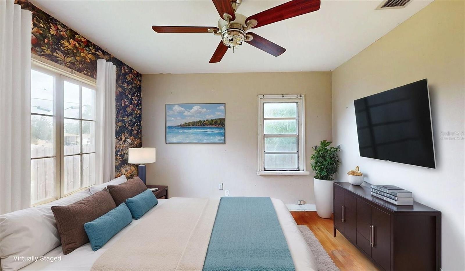 Image 49 of 79 For 834 53rd Avenue N