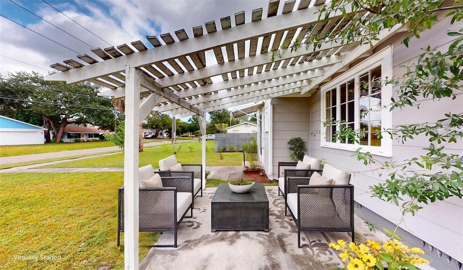 Image 8 of 79 For 834 53rd Avenue N