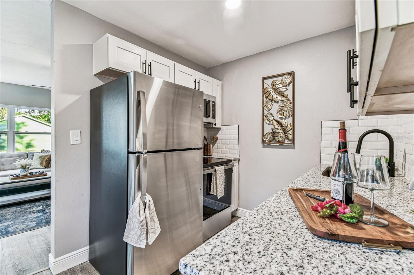 Image 11 of 15 For 2421 19th Street S