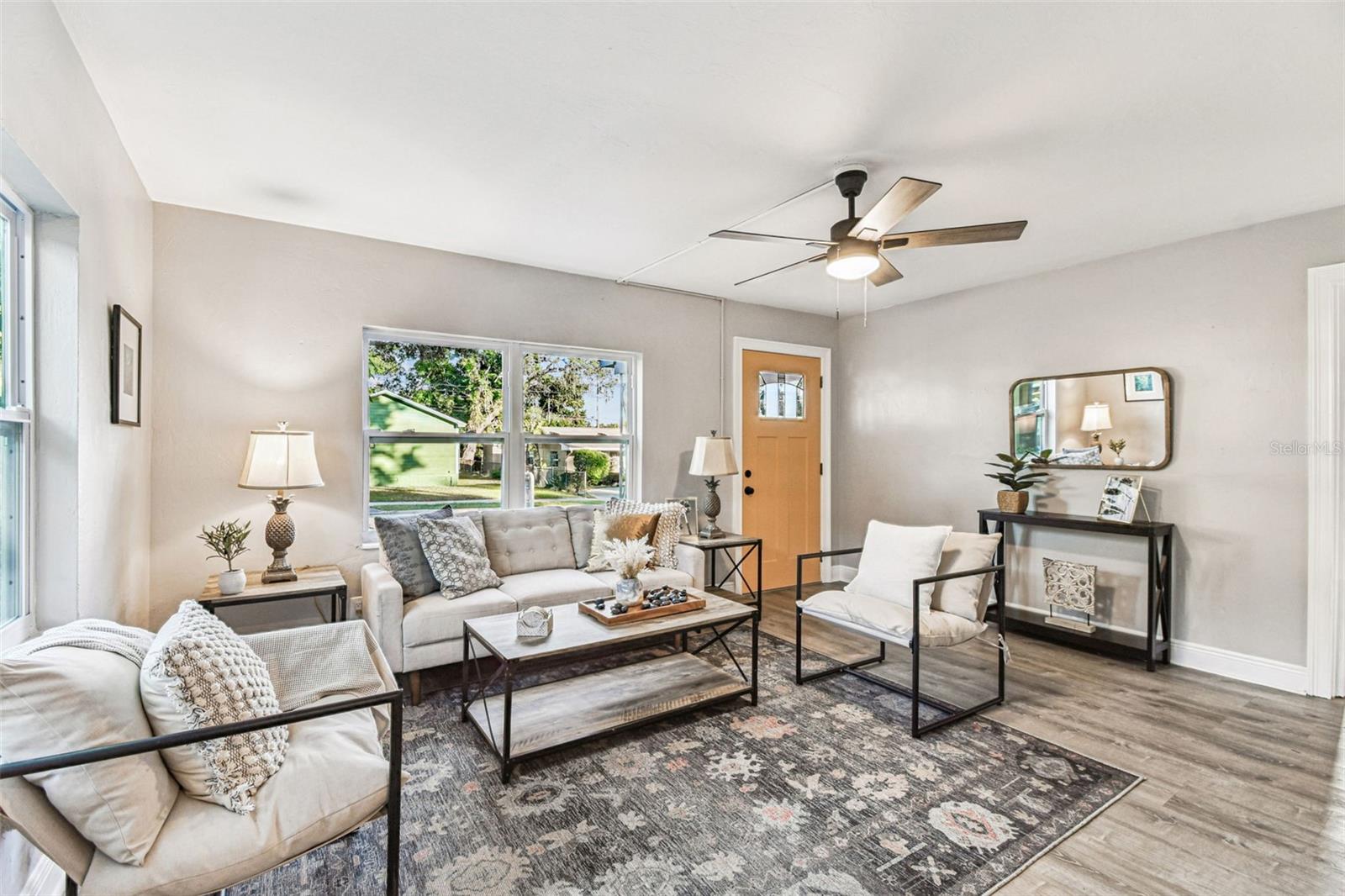 Image 8 of 15 For 2421 19th Street S