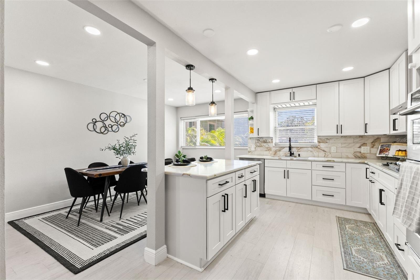 Image 17 of 56 For 785 23rd Avenue N