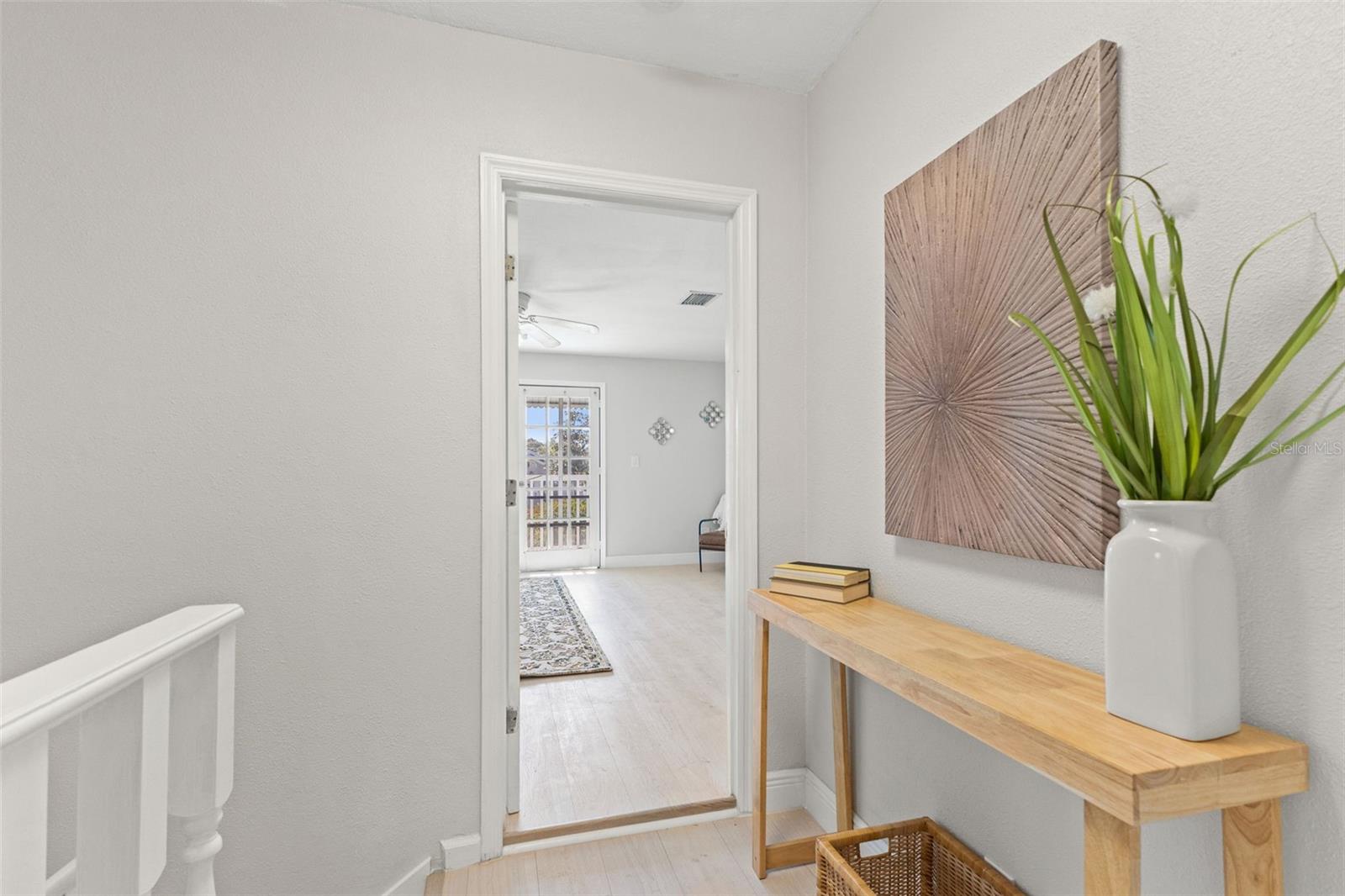 Image 21 of 56 For 785 23rd Avenue N