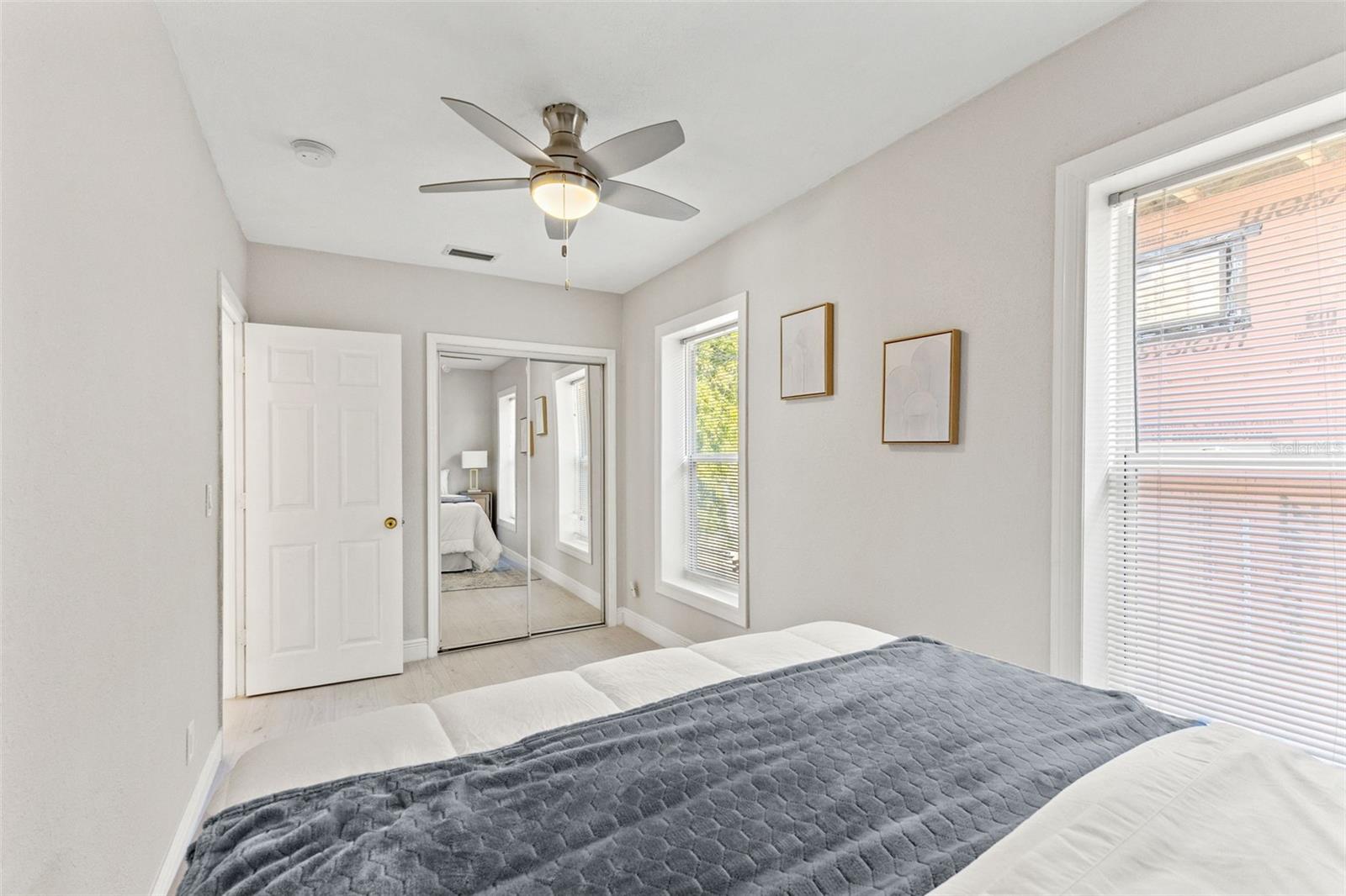 Image 32 of 56 For 785 23rd Avenue N