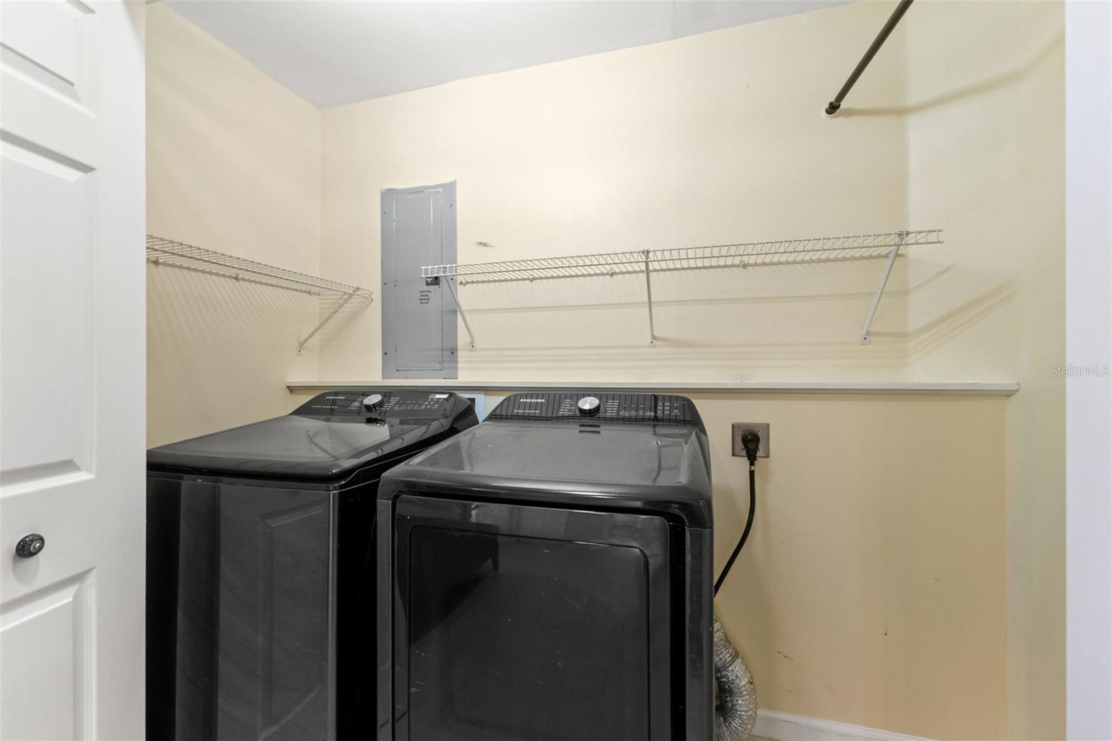 Image 37 of 56 For 785 23rd Avenue N