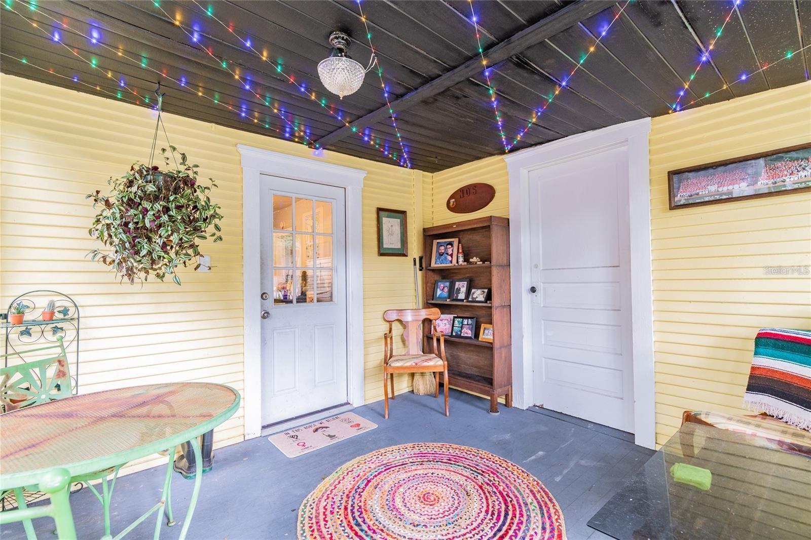 Image 11 of 16 For 903 Vistabula Street