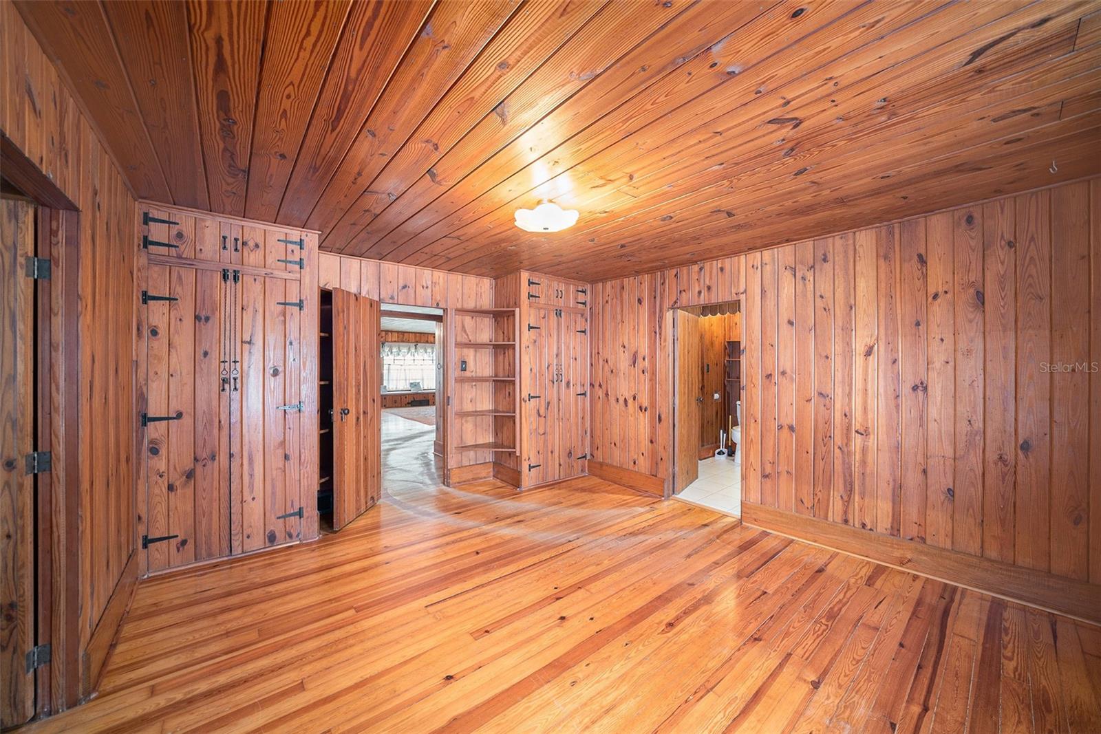 Image 15 of 35 For 37215 Church Avenue