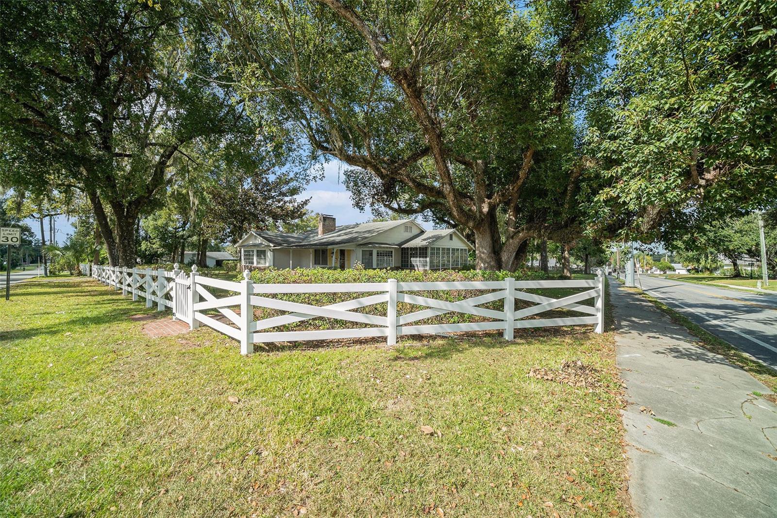 Image 26 of 35 For 37215 Church Avenue