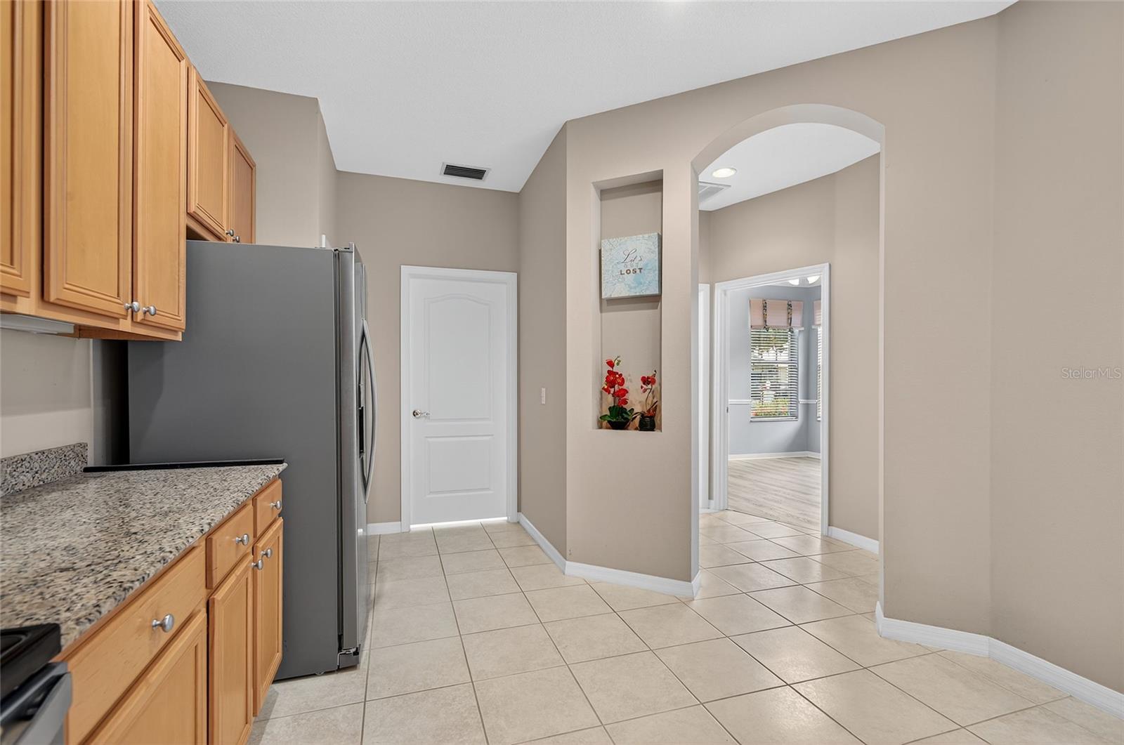 Image 15 of 47 For 5717 Heronpark Place