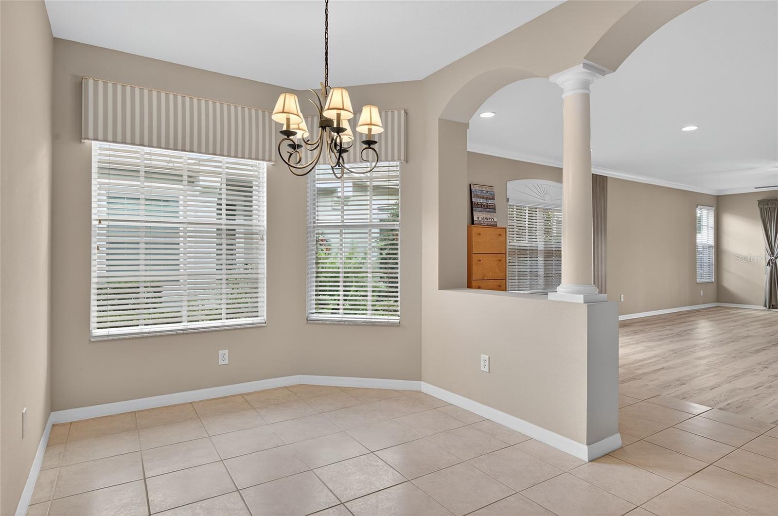 Image 17 of 47 For 5717 Heronpark Place