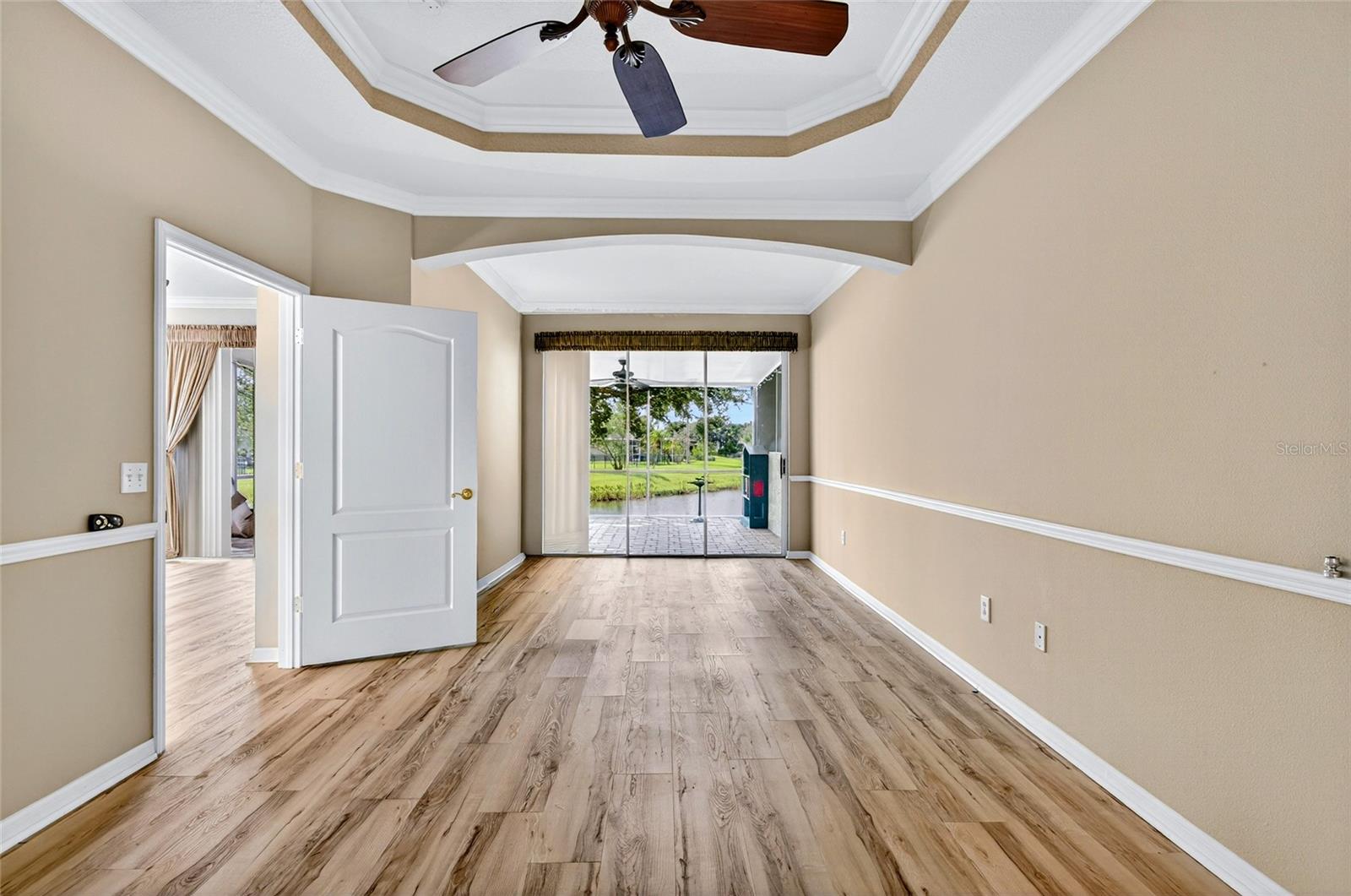 Image 23 of 47 For 5717 Heronpark Place