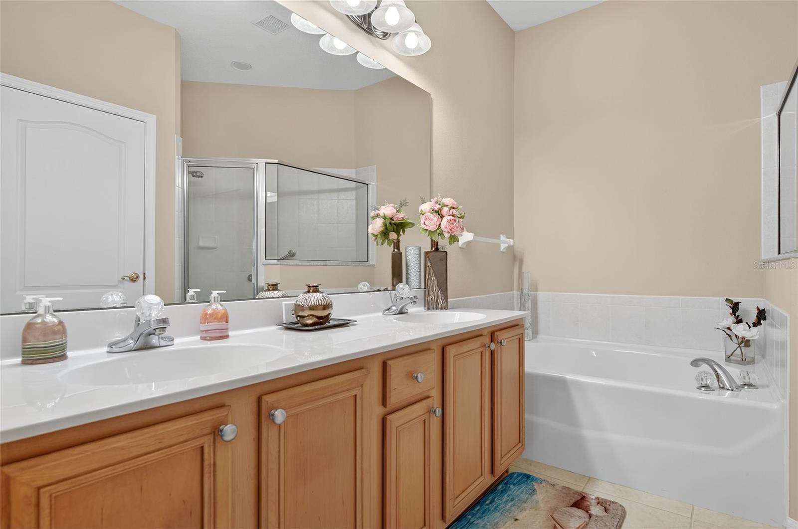 Image 25 of 47 For 5717 Heronpark Place