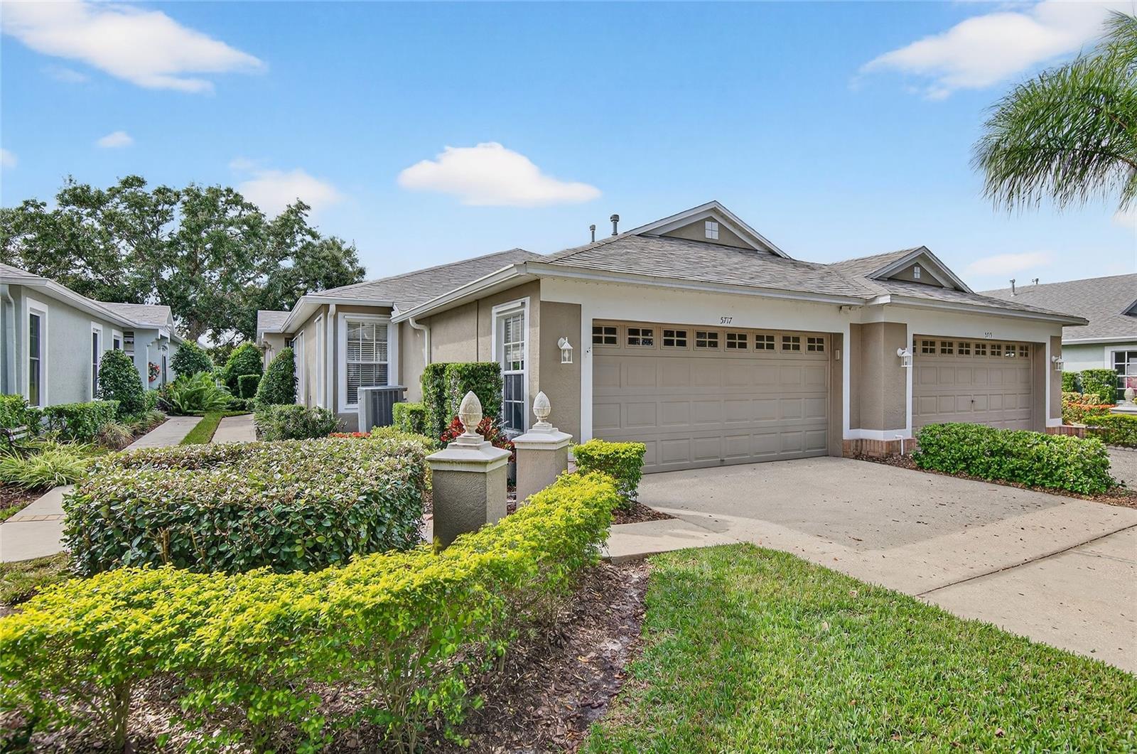 Image 4 of 47 For 5717 Heronpark Place