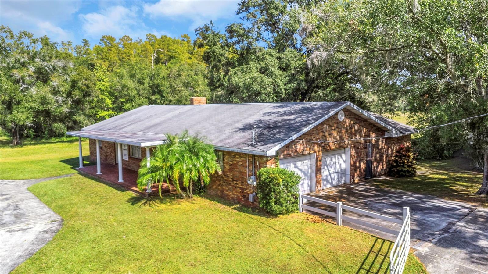 Details for 17515 Lakeshore Road, LUTZ, FL 33558