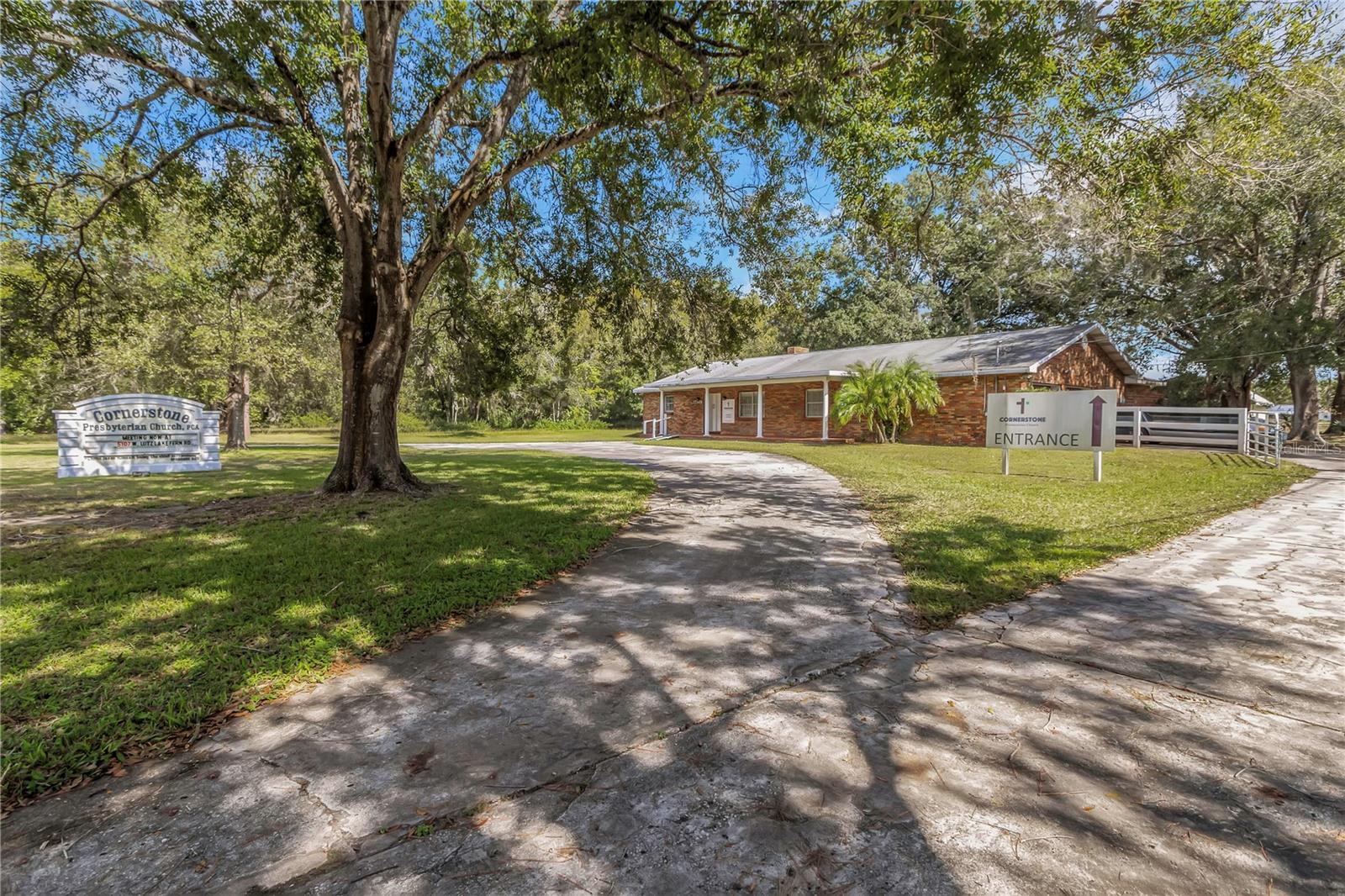 Image 63 of 66 For 17515 Lakeshore Road