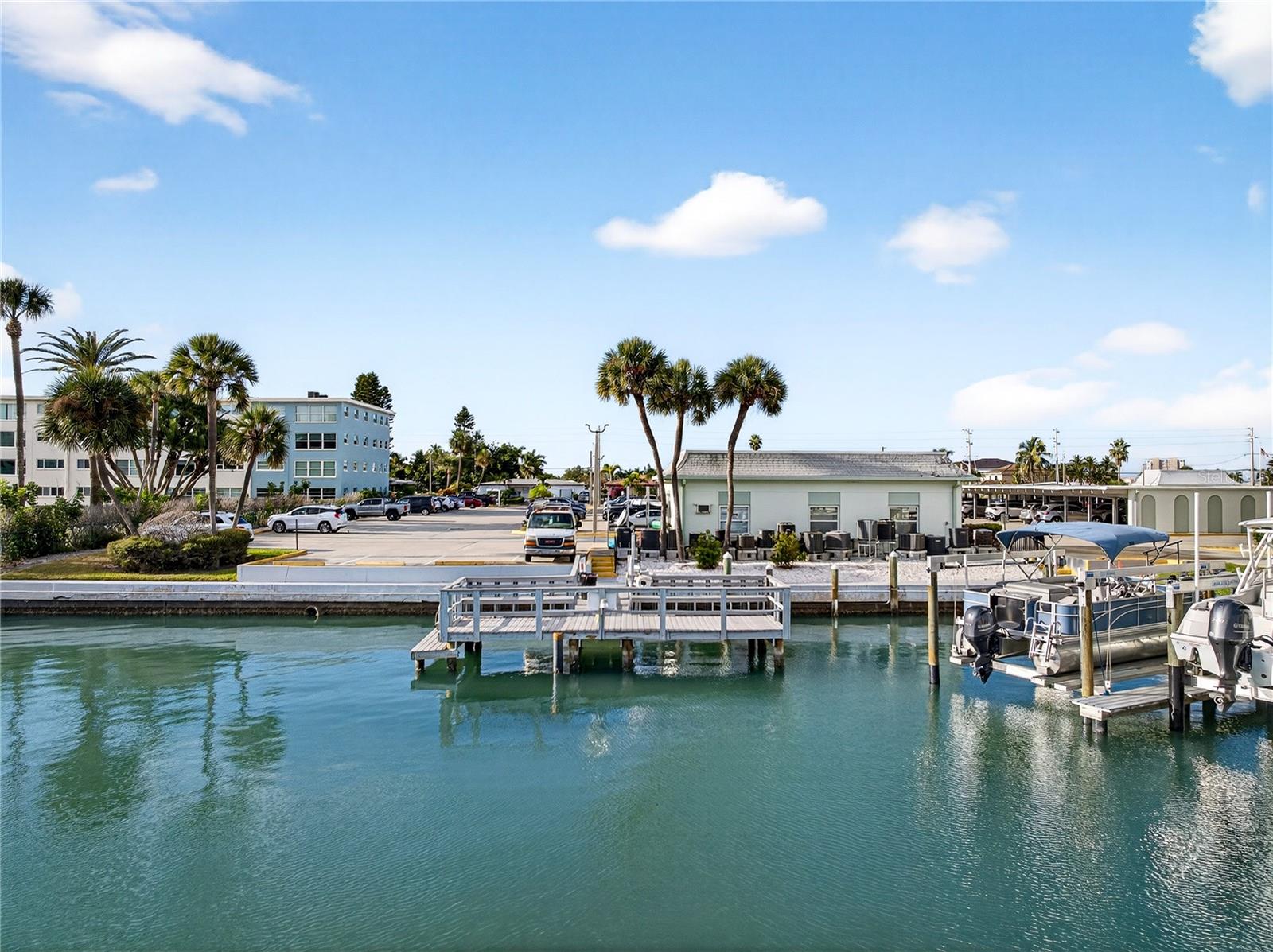 Image 18 of 29 For 420 64th Avenue 201