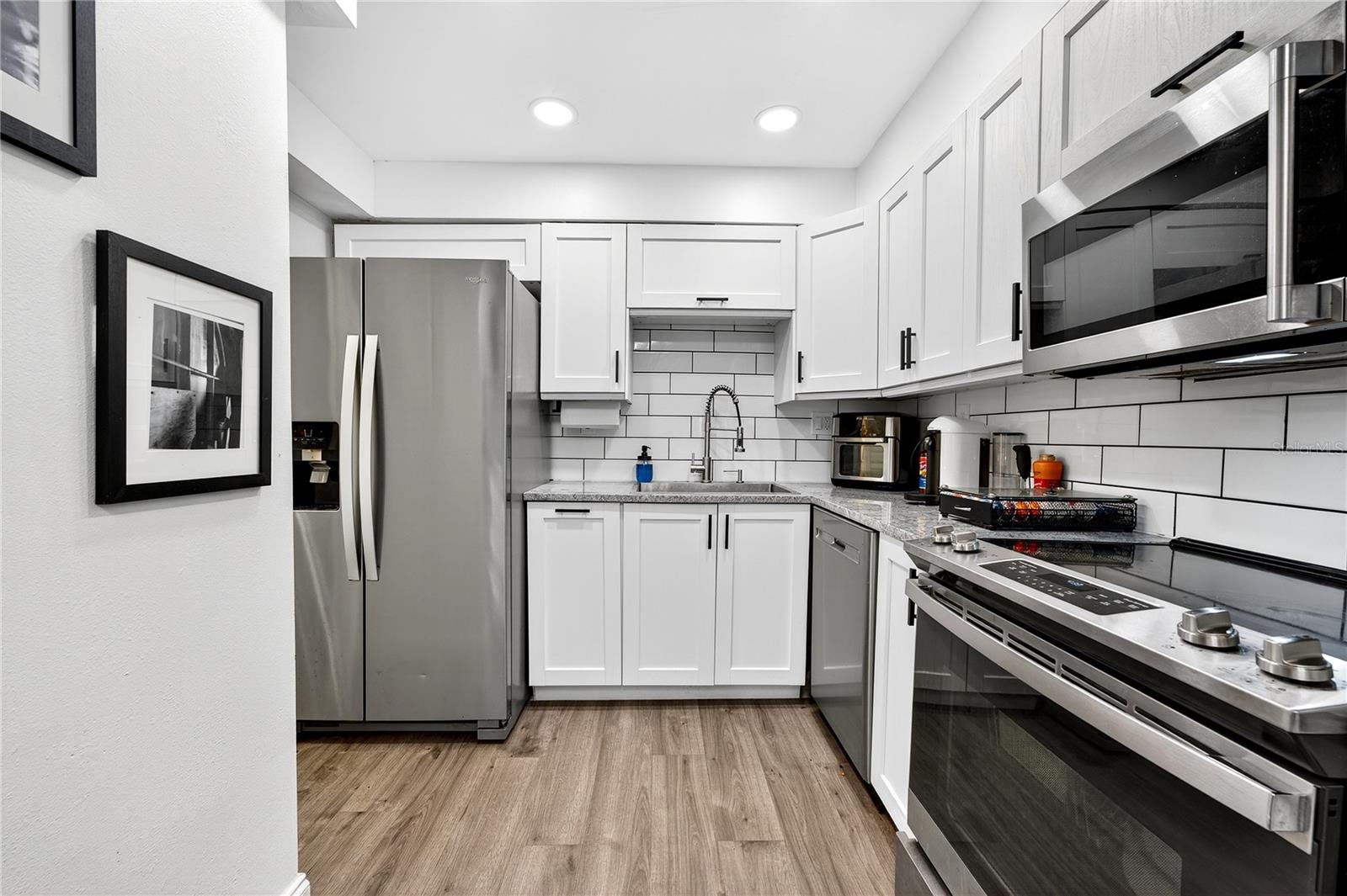 Image 3 of 29 For 420 64th Avenue 201