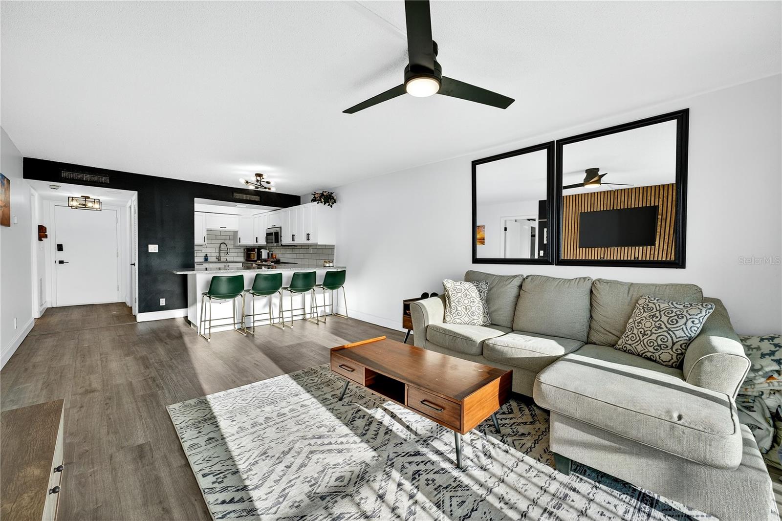 Image 7 of 29 For 420 64th Avenue 201