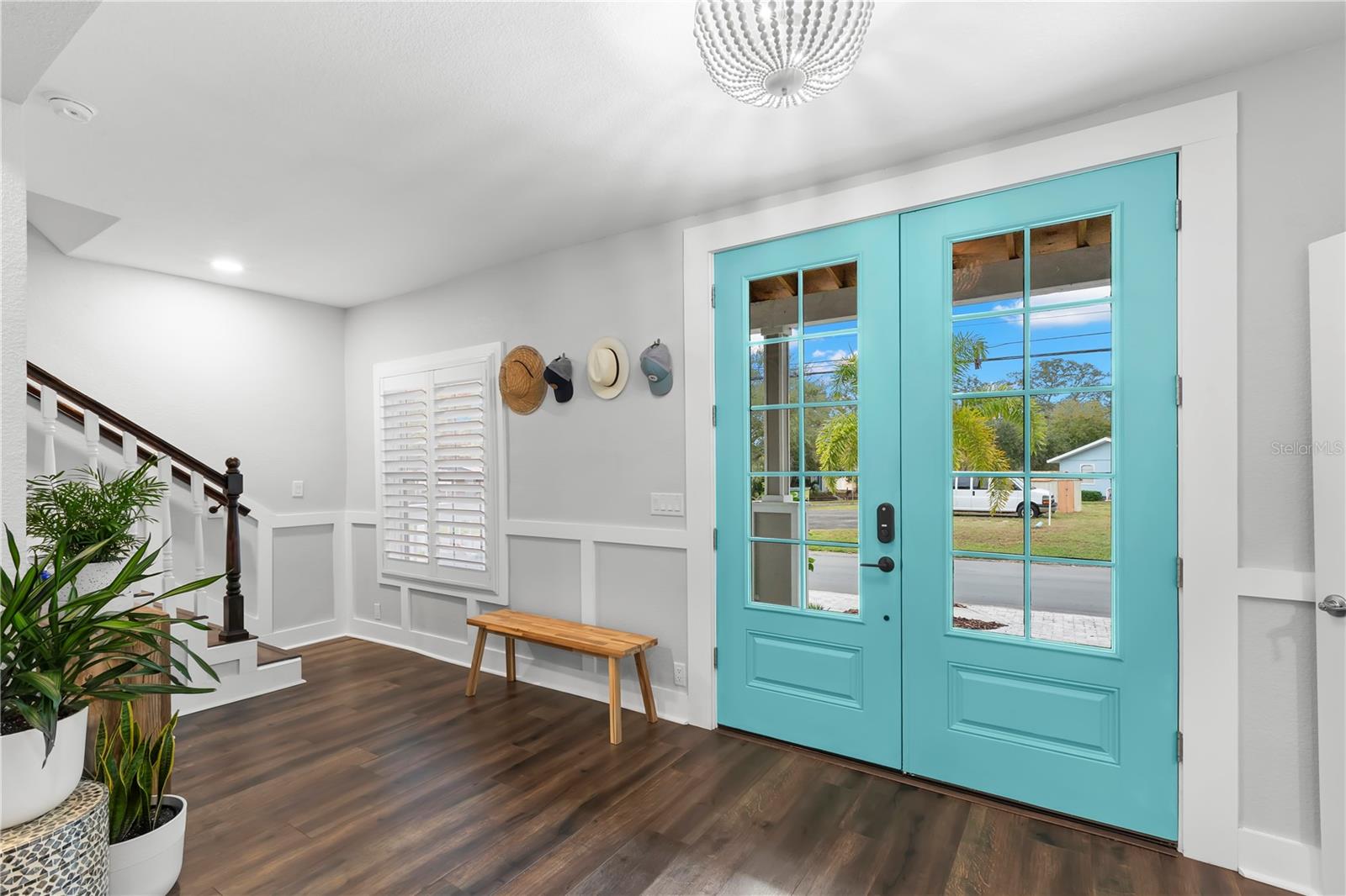 Image 10 of 77 For 623 1st Avenue N