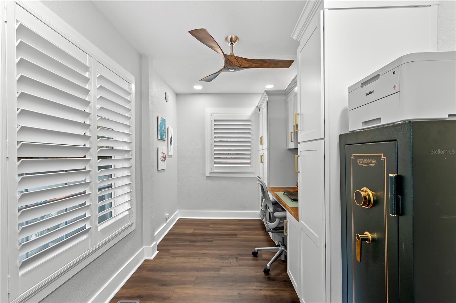 Image 30 of 77 For 623 1st Avenue N