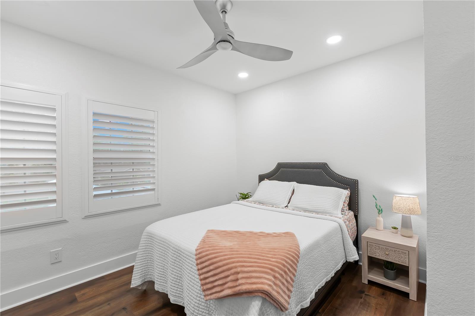 Image 44 of 77 For 623 1st Avenue N