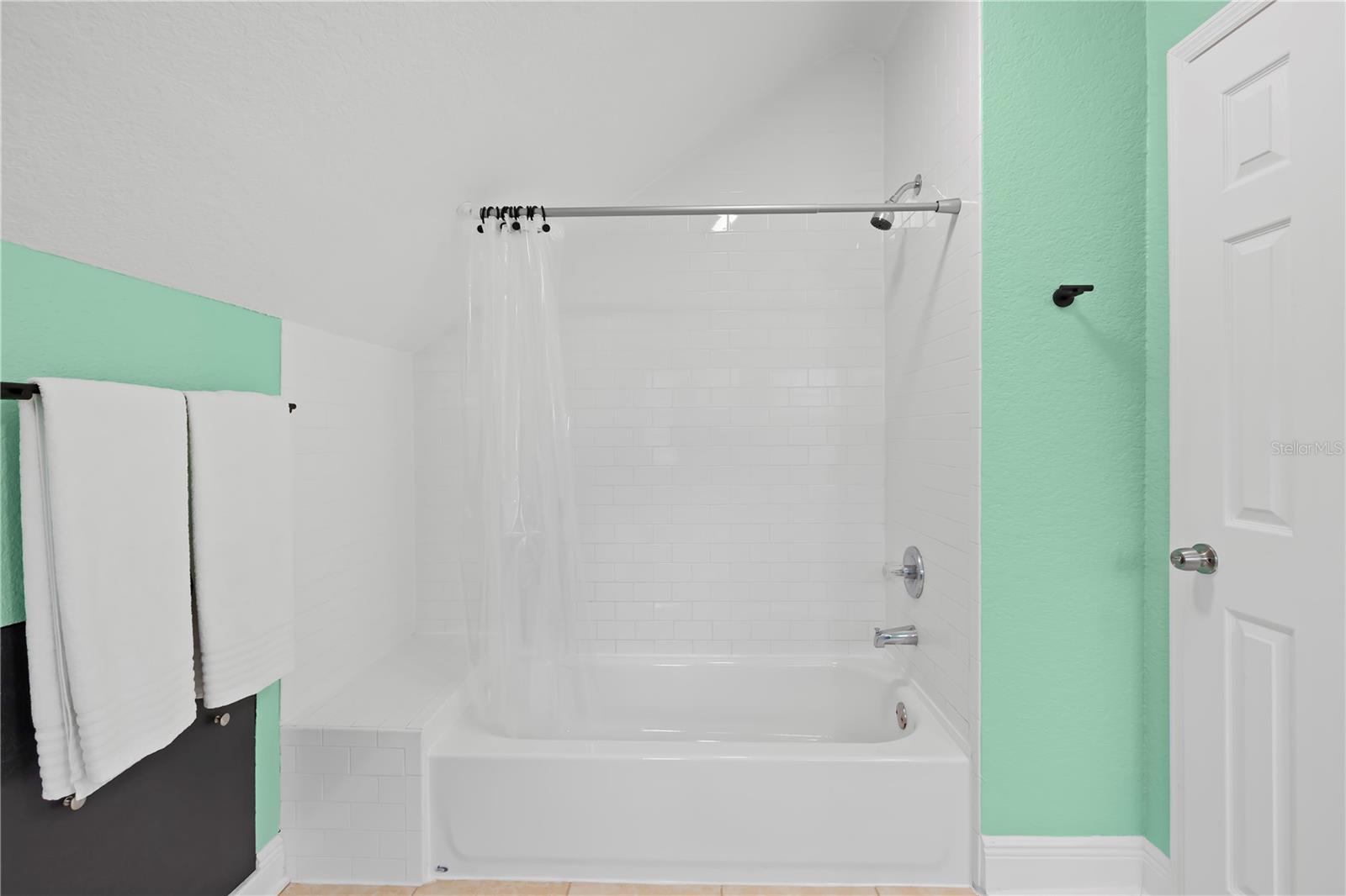 Image 54 of 77 For 623 1st Avenue N