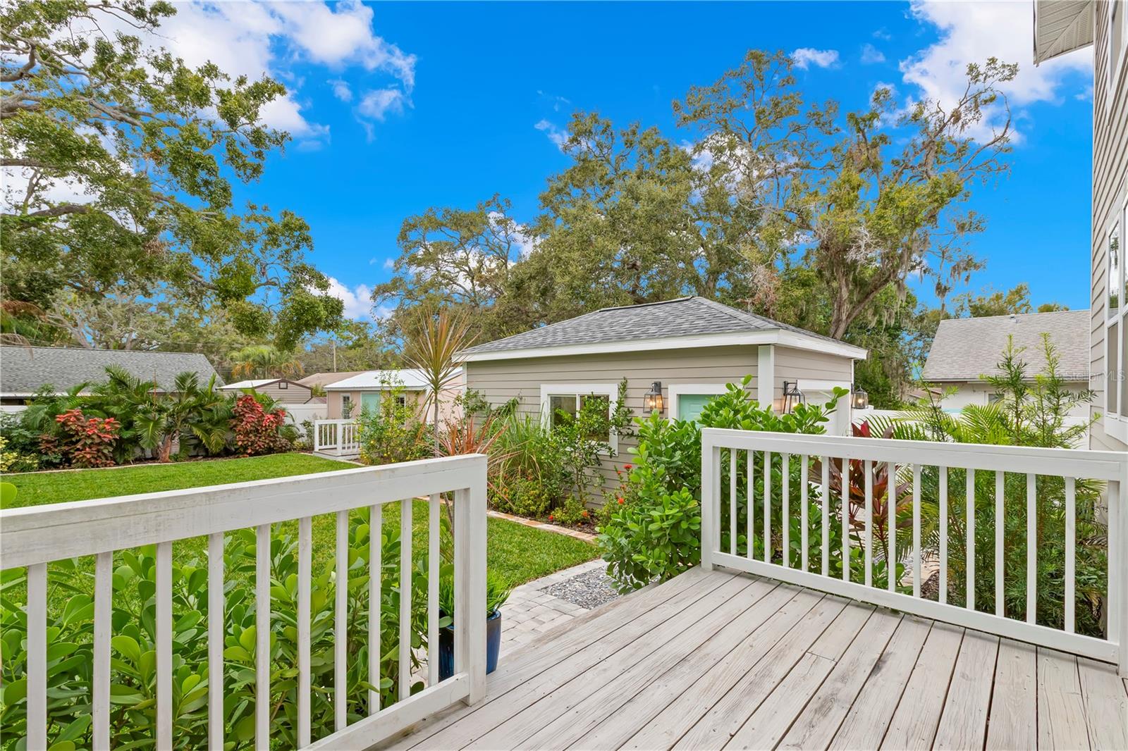 Image 65 of 77 For 623 1st Avenue N