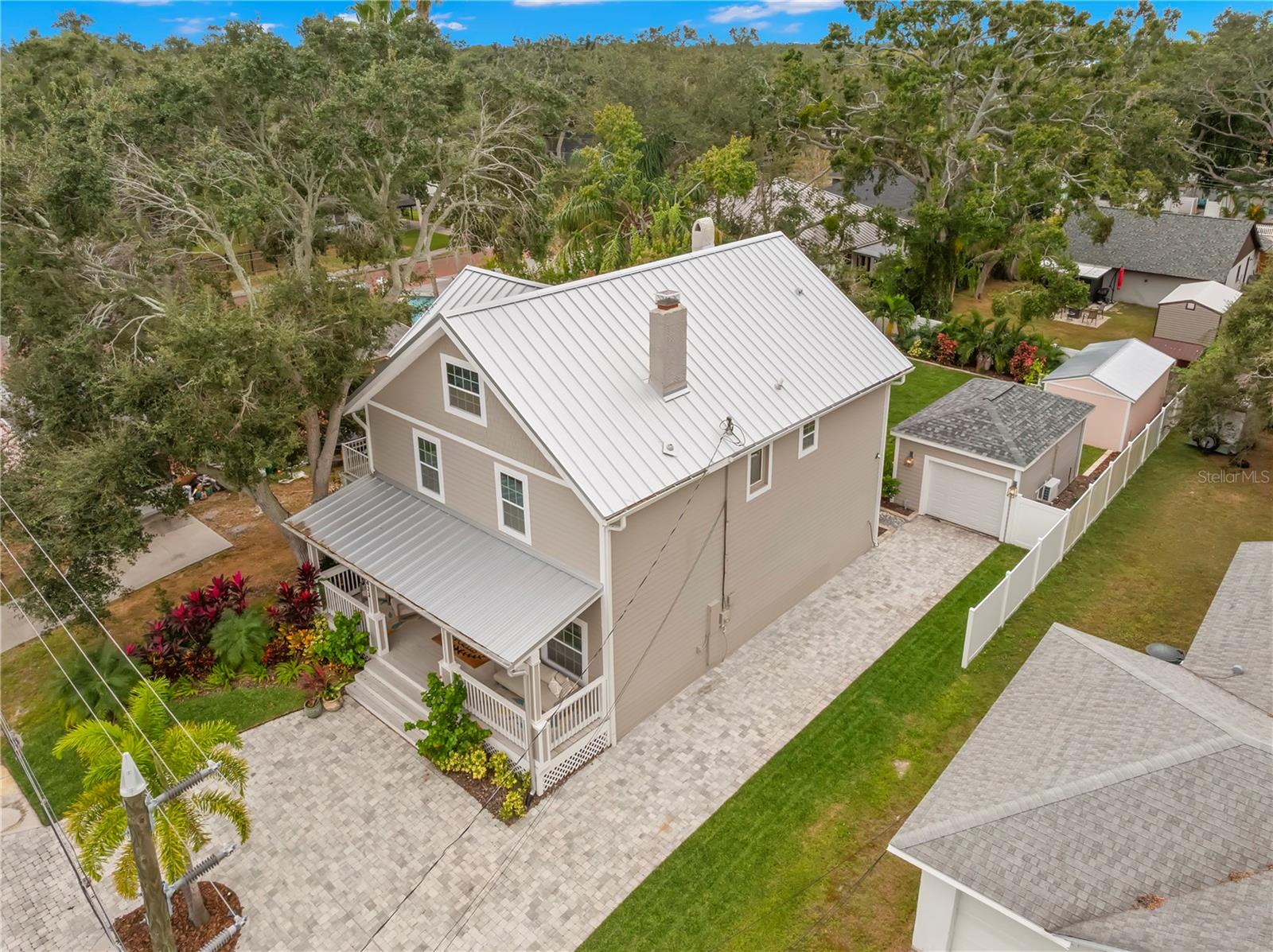 Image 69 of 77 For 623 1st Avenue N