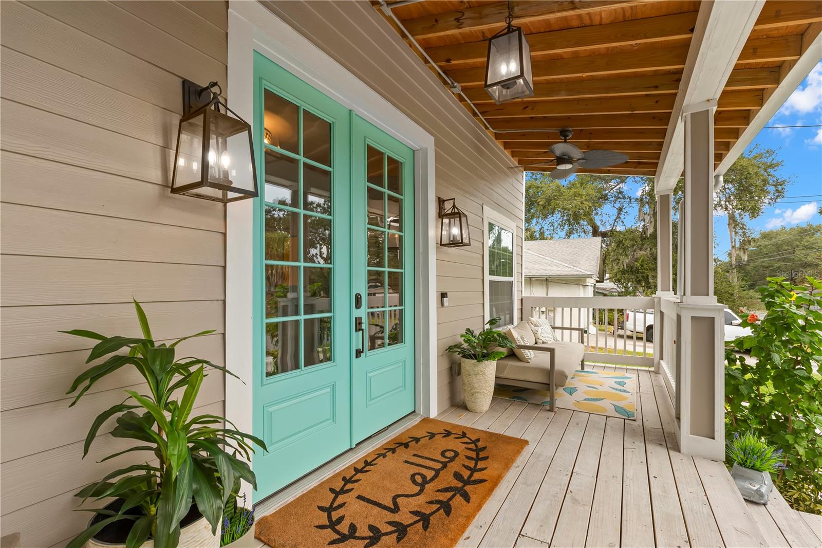 Image 9 of 77 For 623 1st Avenue N