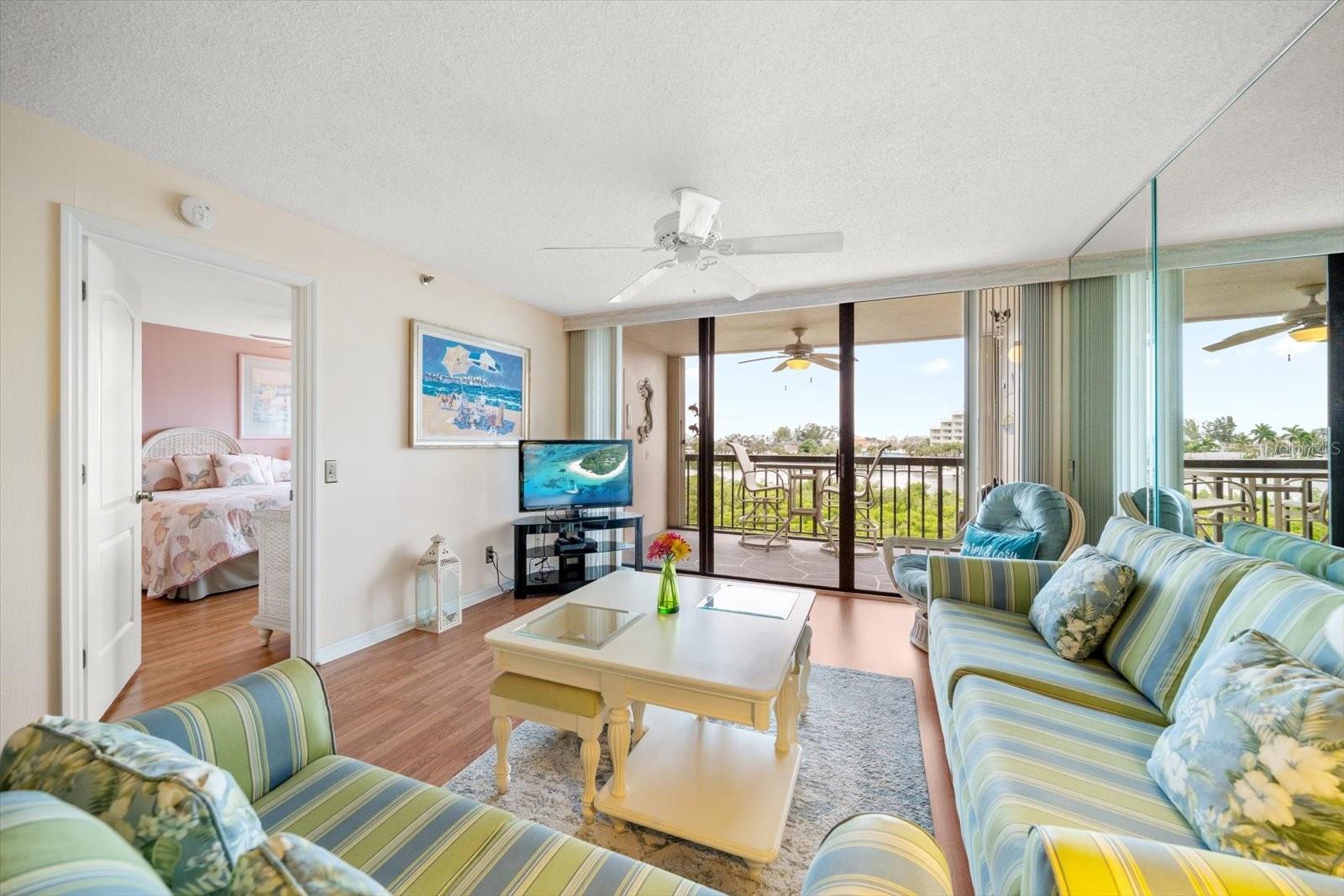 Image 10 of 52 For 11730 Shipwatch Drive 402