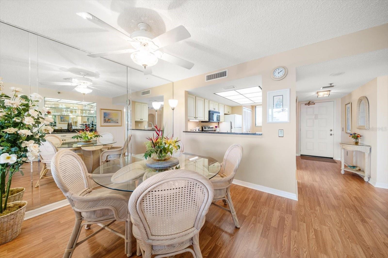 Image 13 of 52 For 11730 Shipwatch Drive 402