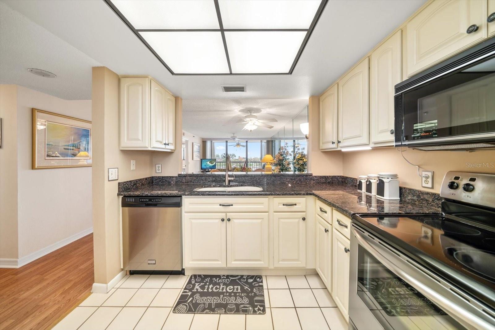 Image 15 of 52 For 11730 Shipwatch Drive 402