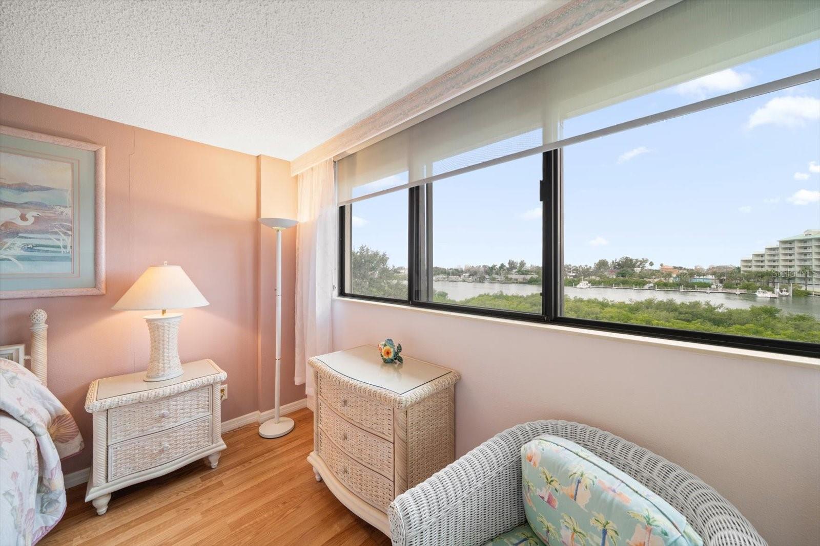 Image 20 of 52 For 11730 Shipwatch Drive 402