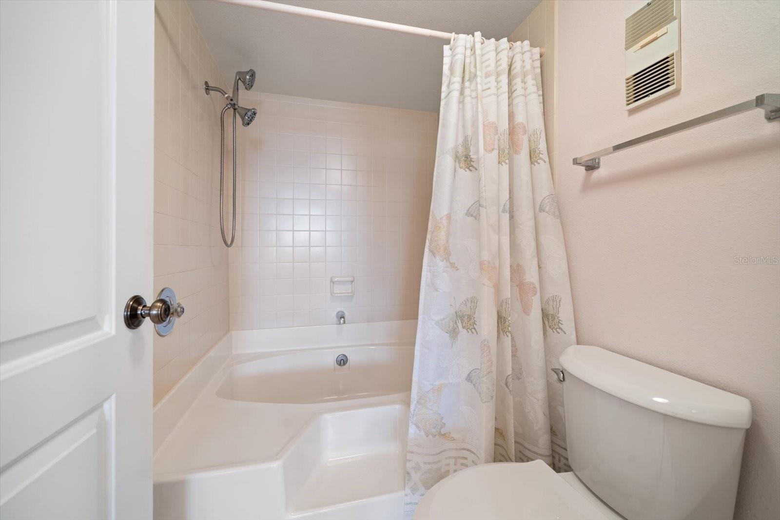 Image 27 of 52 For 11730 Shipwatch Drive 402