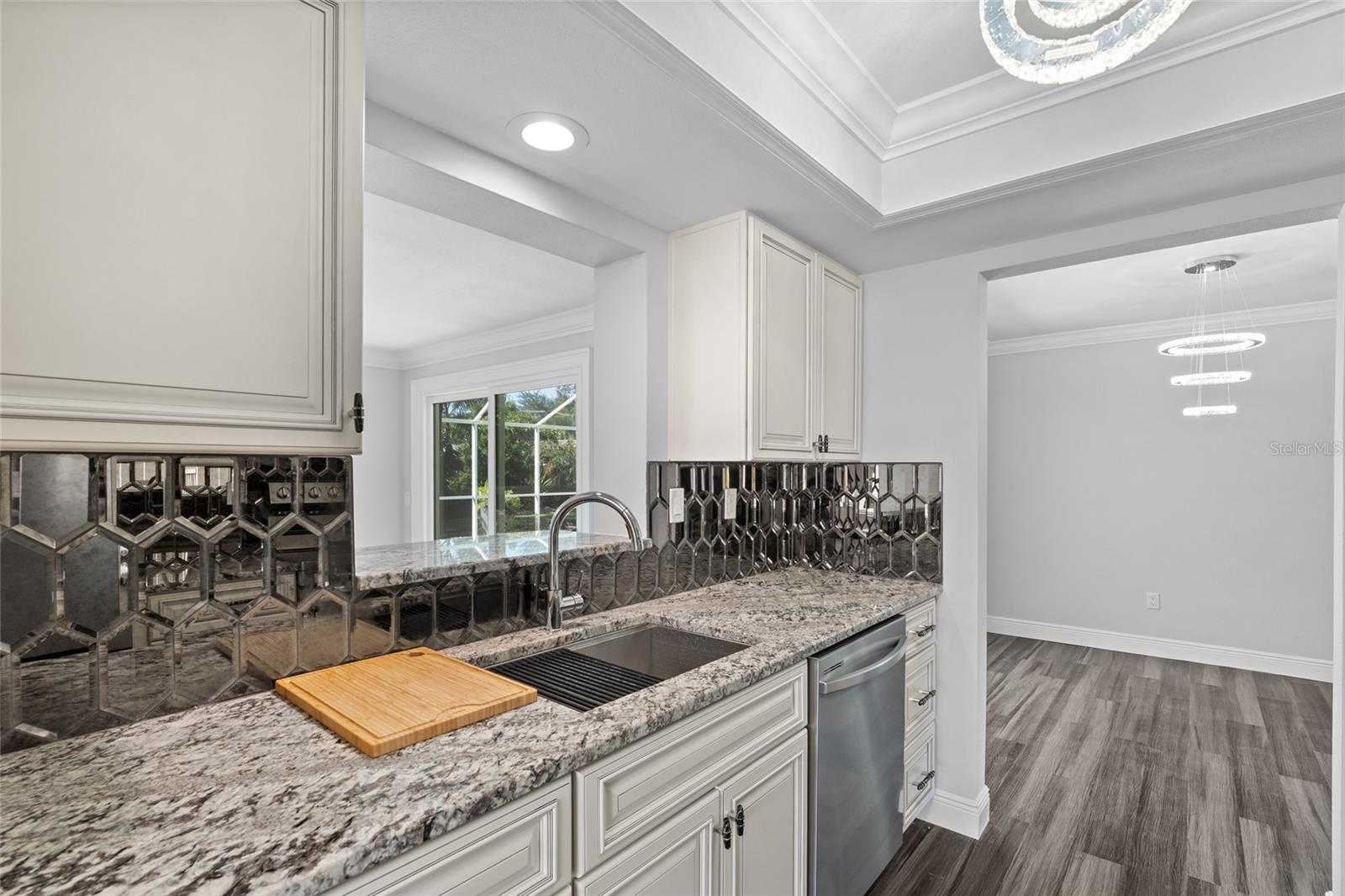 Image 10 of 40 For 13632 Imperial Groves Drive S