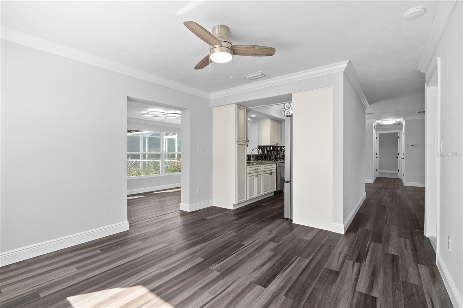 Image 13 of 40 For 13632 Imperial Groves Drive S