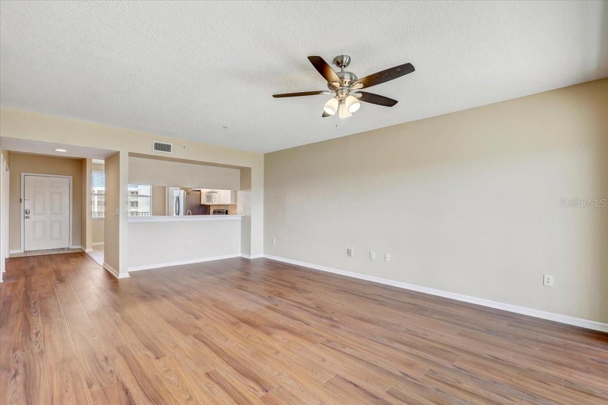 Image 10 of 42 For 1200 Country Club Drive 3405