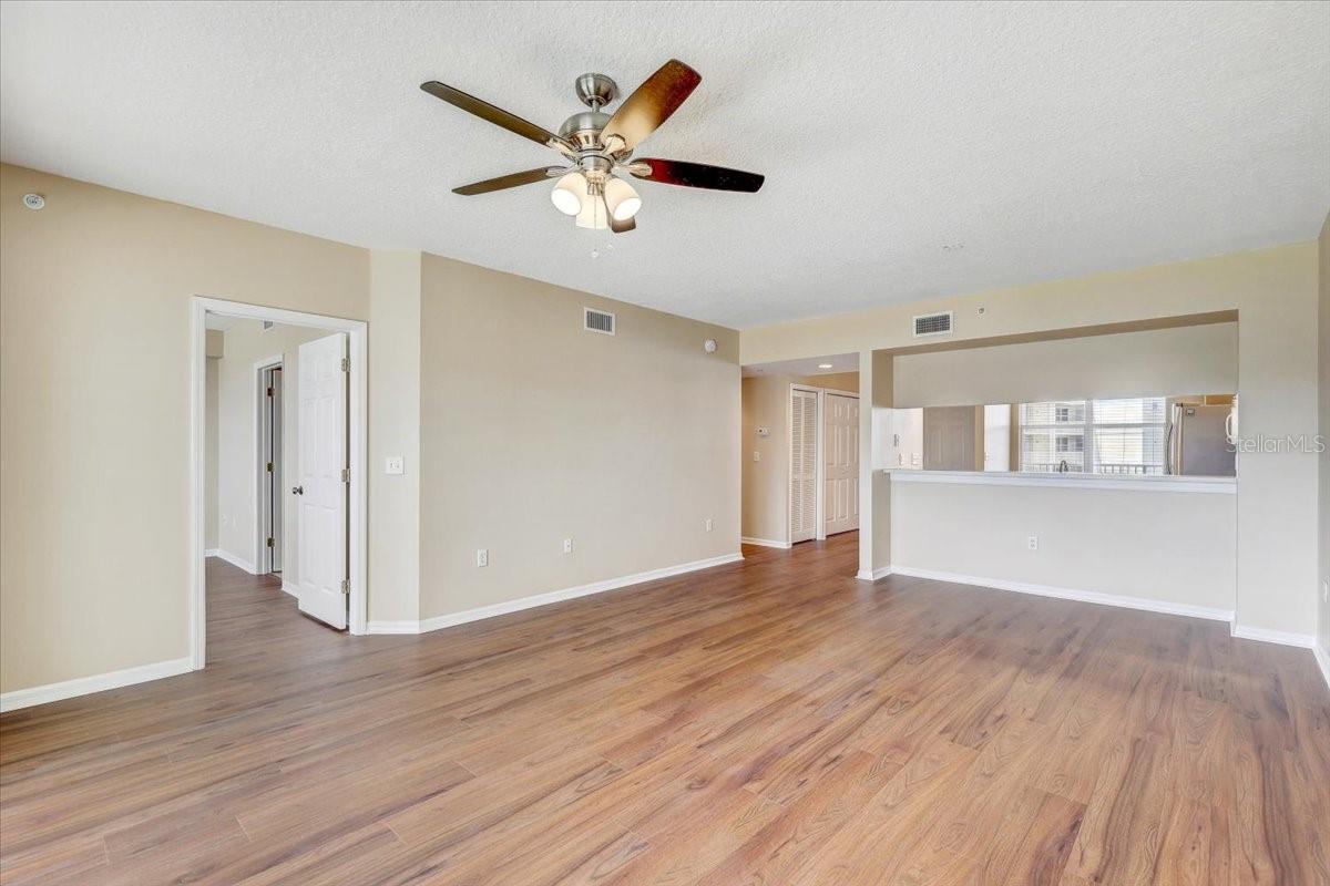 Image 11 of 42 For 1200 Country Club Drive 3405