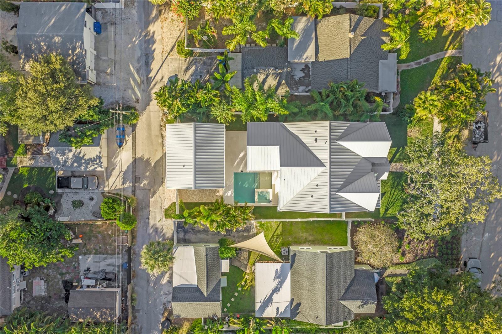 Image 13 of 15 For 300 28th Avenue N