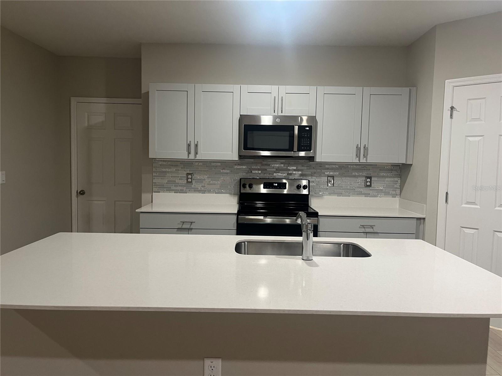 Image 13 of 37 For 34209 Scarlet Sage Courts