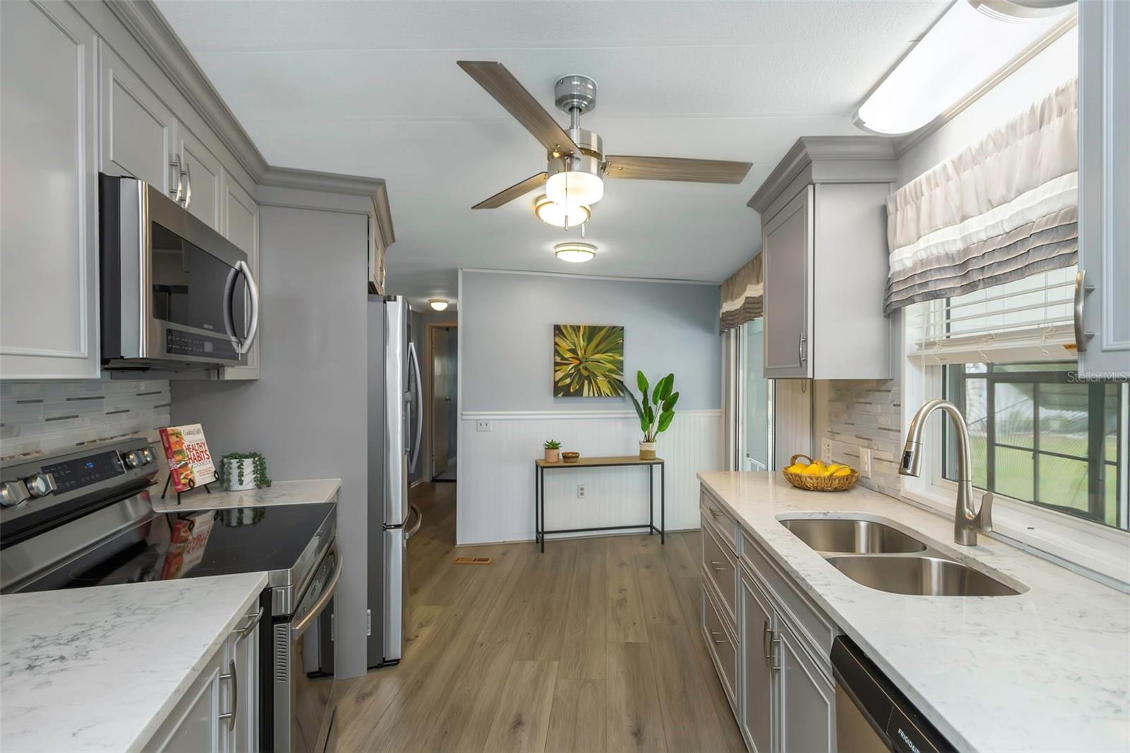 Image 11 of 64 For 198 Philadelphia Boulevard 11