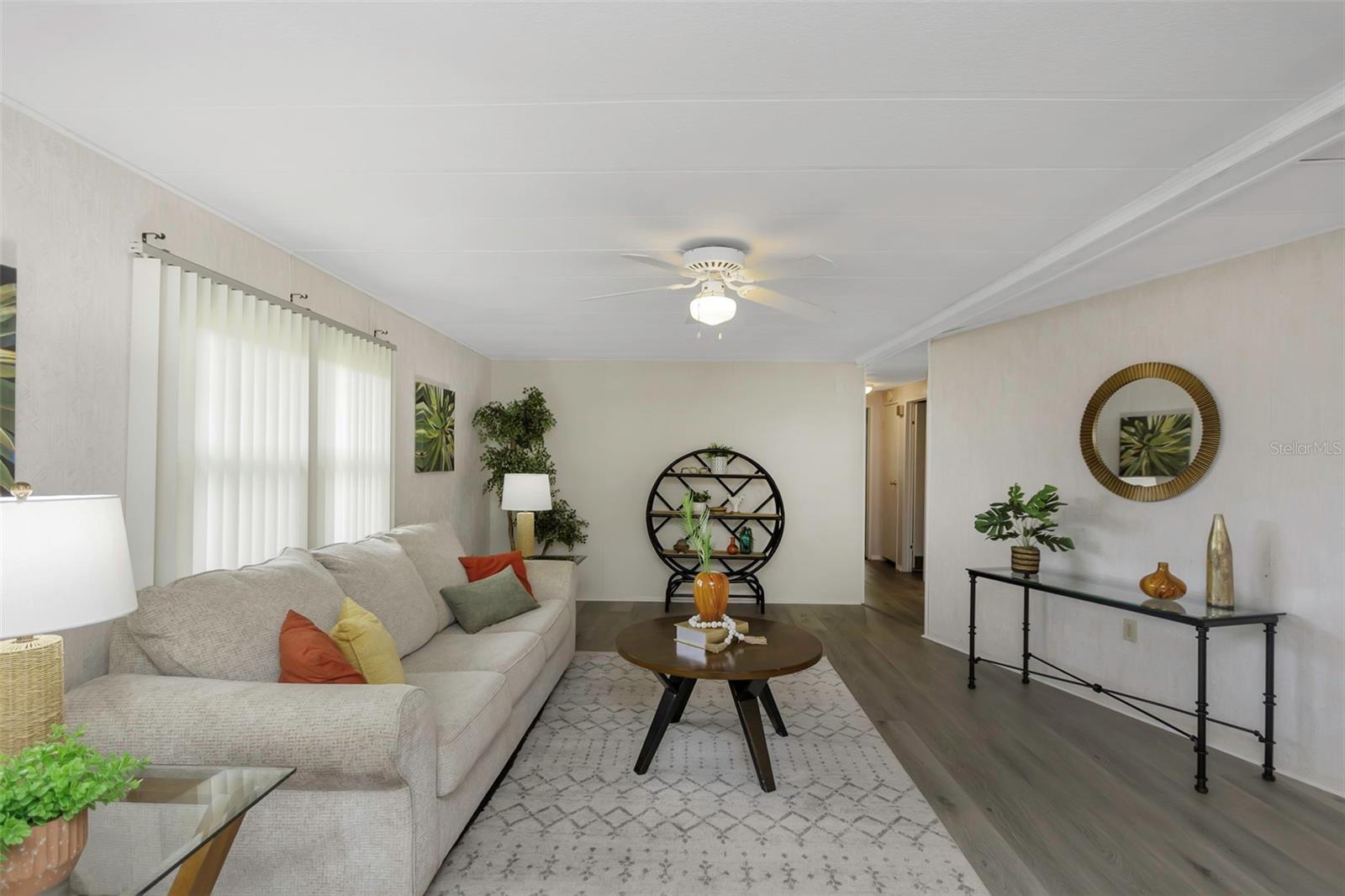 Image 17 of 64 For 198 Philadelphia Boulevard 11